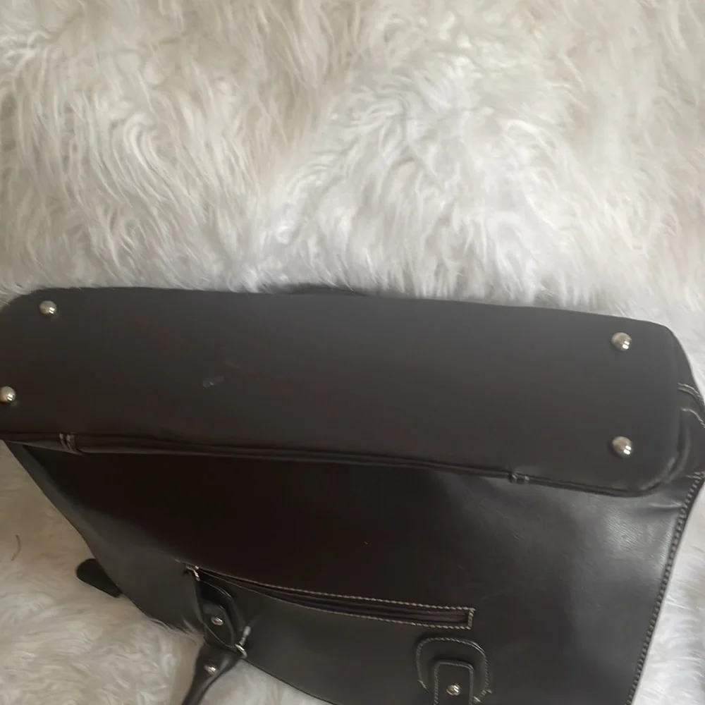 Laptop shoulder bag